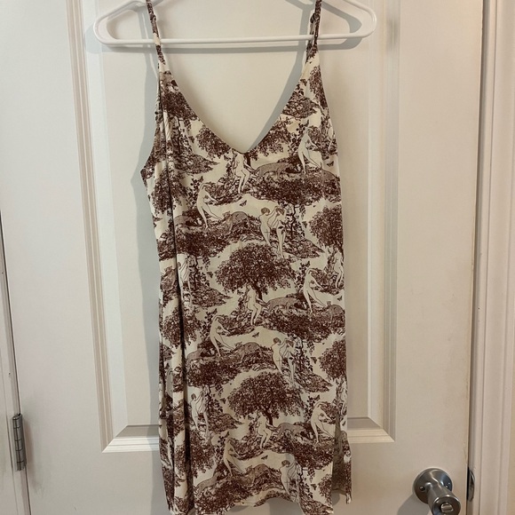 Brown and Cream Patterned Dress - Picture 5 of 5
